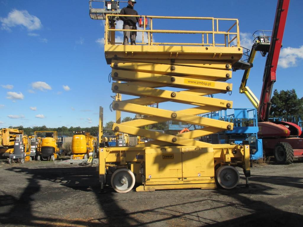 HAB S225-12E4WD  - מעלית מספריים: תמונה 1 HAB S225-12E4WD  - מעלית מספריים: תמונה 1