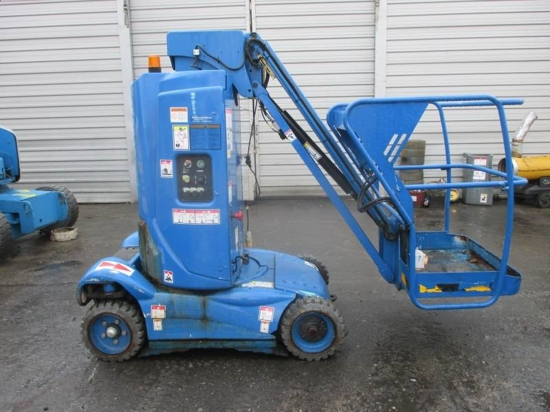 Haulotte Star 10 - מעלית תורן אנכית: תמונה 1 Haulotte Star 10 - מעלית תורן אנכית: תמונה 1