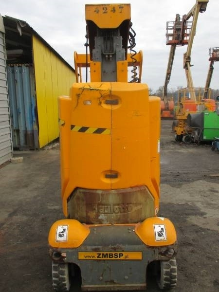 Haulotte Star 10  - מעלית תורן אנכית: תמונה 3 Haulotte Star 10  - מעלית תורן אנכית: תמונה 3