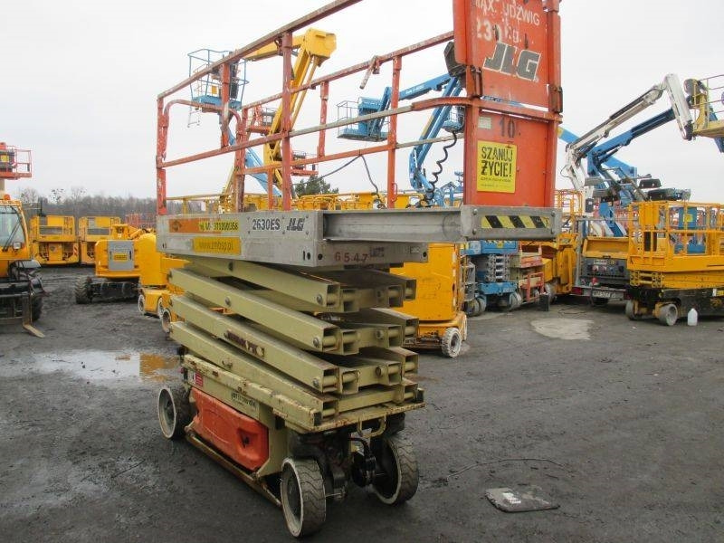 JLG 2630 ES - מעלית מספריים: תמונה 4 JLG 2630 ES - מעלית מספריים: תמונה 4