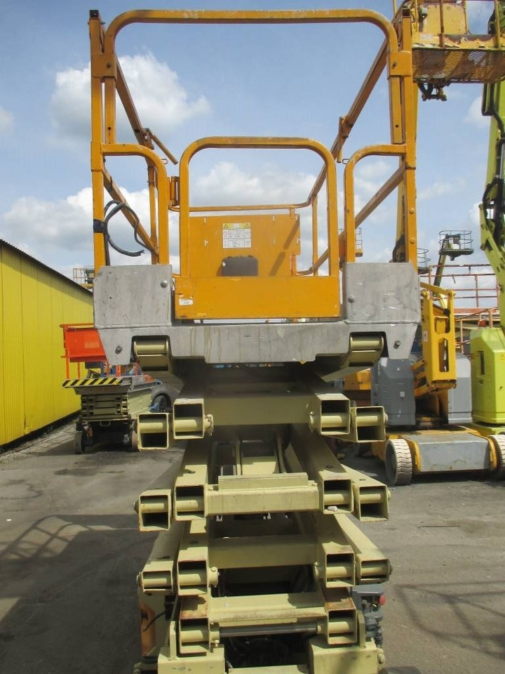 JLG 3246 ES  - מעלית מספריים: תמונה 3 JLG 3246 ES  - מעלית מספריים: תמונה 3