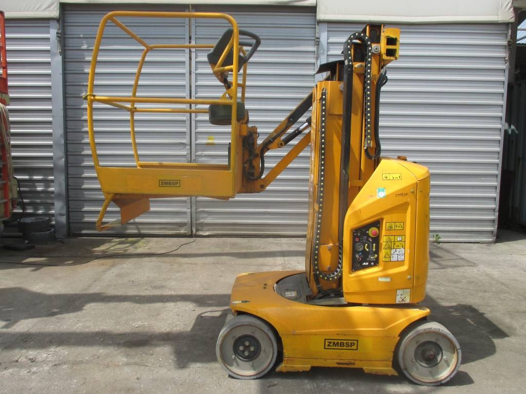 JLG Toucan 8 E  - מעלית תורן אנכית: תמונה 1 JLG Toucan 8 E  - מעלית תורן אנכית: תמונה 1