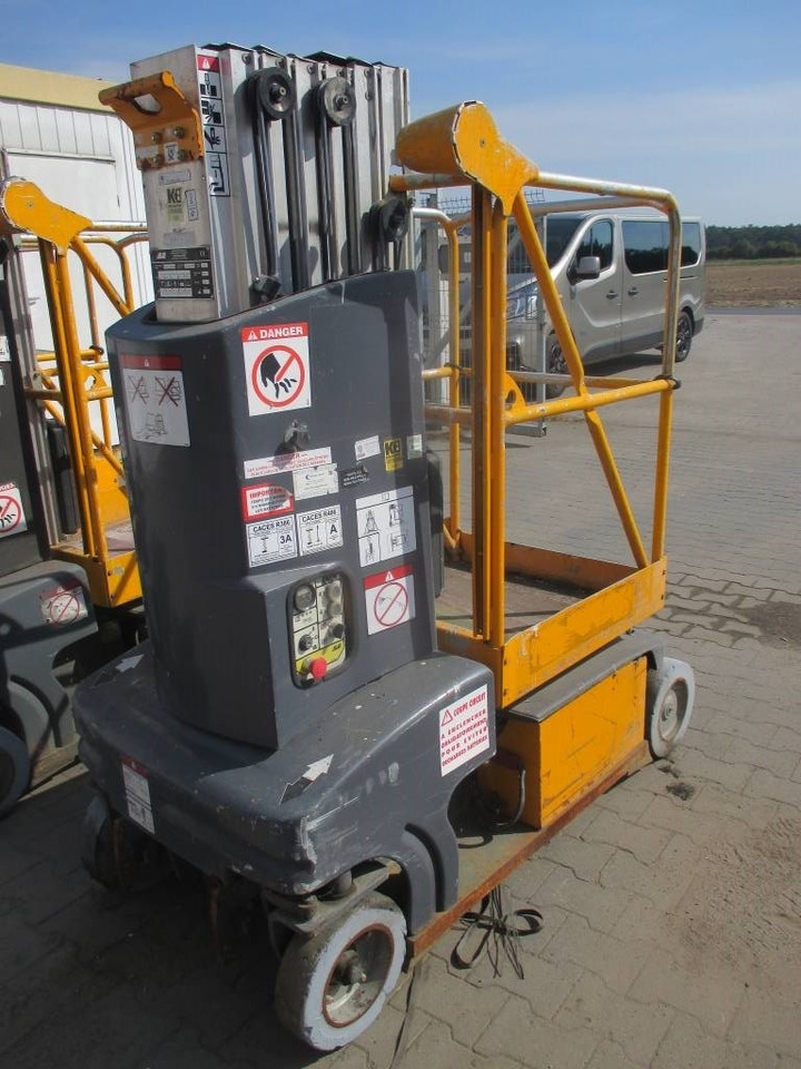 JLG Toucan Junior 8 - מעלית תורן אנכית: תמונה 3 JLG Toucan Junior 8 - מעלית תורן אנכית: תמונה 3