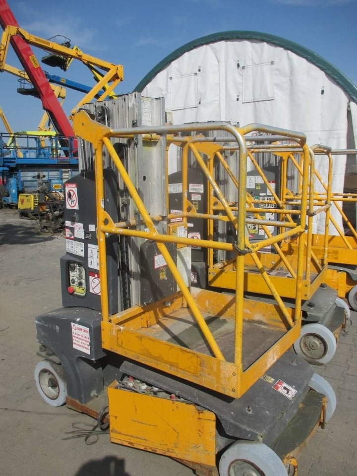 JLG Toucan Junior 8 - מעלית תורן אנכית: תמונה 2 JLG Toucan Junior 8 - מעלית תורן אנכית: תמונה 2