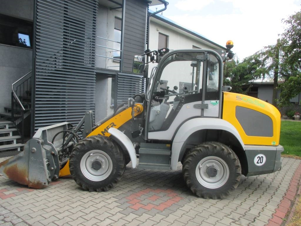 Kramer 5055e - מעמיס גלגלים: תמונה 1 Kramer 5055e - מעמיס גלגלים: תמונה 1