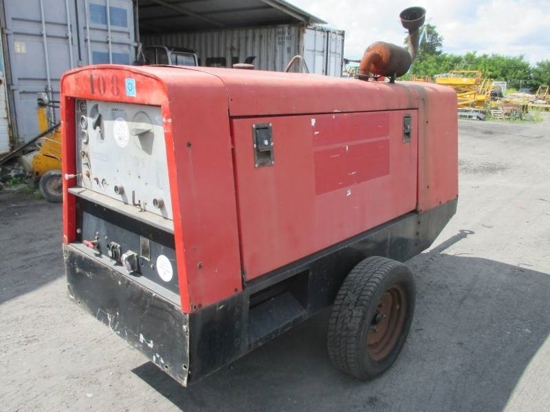 Lincoln E 500 S - ציוד ריתוך: תמונה 3 Lincoln E 500 S - ציוד ריתוך: תמונה 3