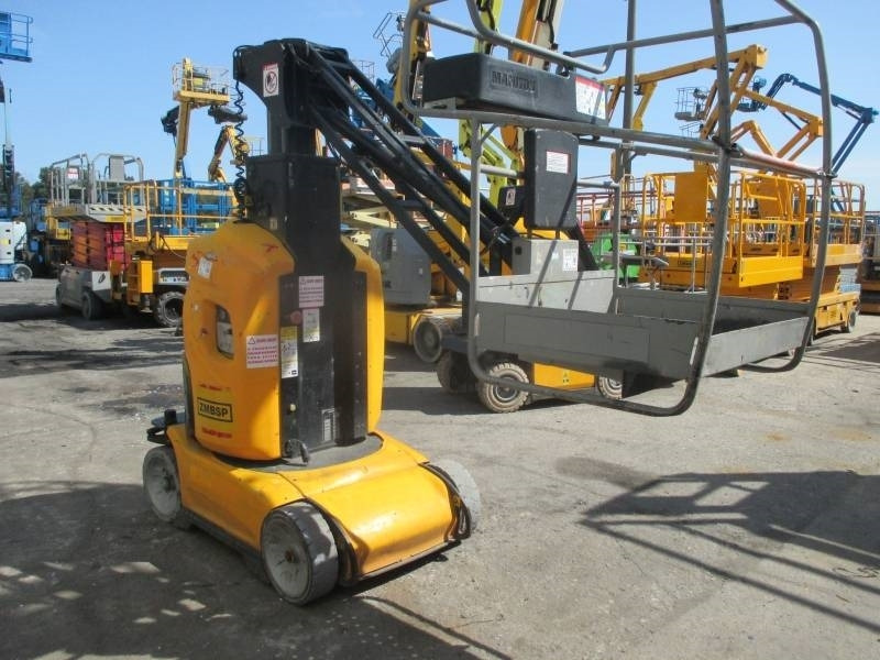 Manitou 100 VJR - מעלית תורן אנכית: תמונה 4 Manitou 100 VJR - מעלית תורן אנכית: תמונה 4