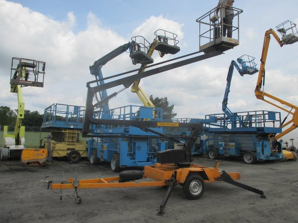 Manitou 120 TH - מנוף הרמה נגרר: תמונה 1 Manitou 120 TH - מנוף הרמה נגרר: תמונה 1
