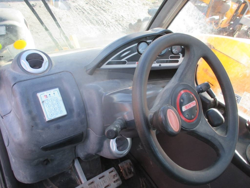 מפעיל טלסקופי Manitou MT 932: תמונה 13