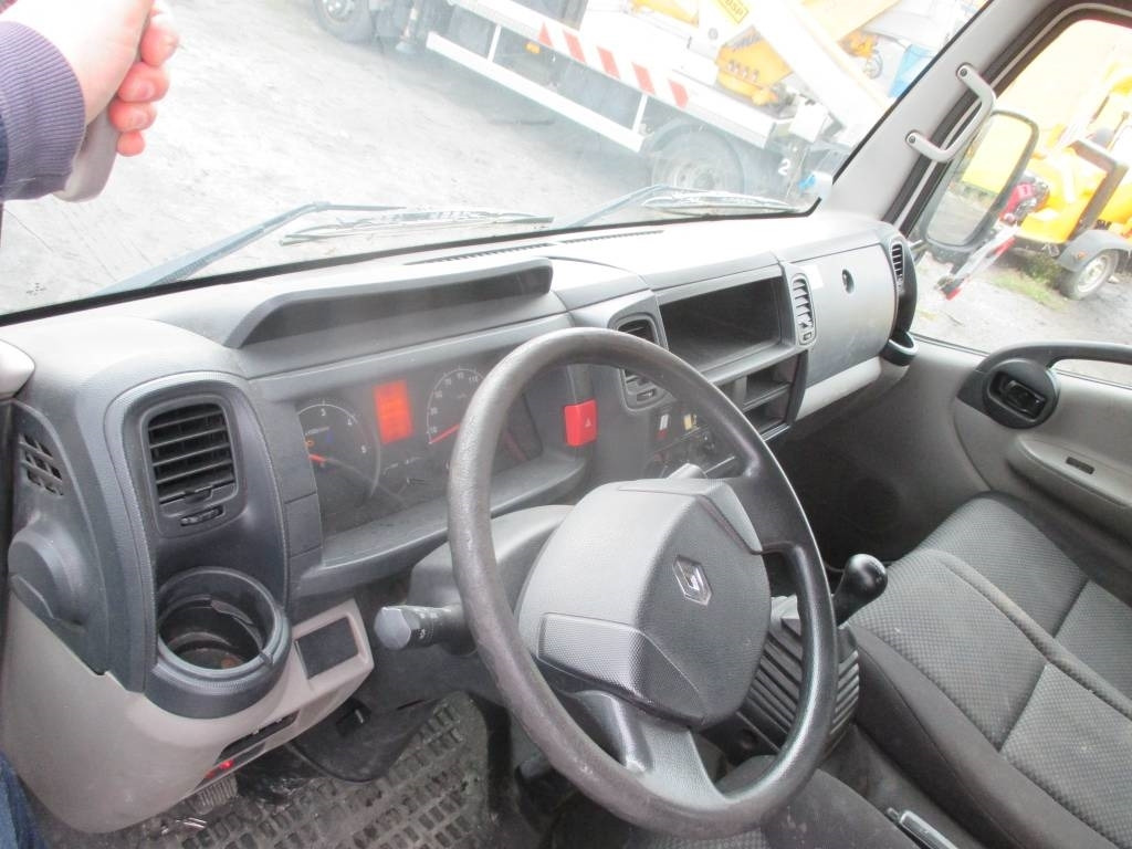 פלטפורמה אווירית מותקנת על משאית Multitel MT 202: תמונה 10 פלטפורמה אווירית מותקנת על משאית Multitel MT 202: תמונה 10