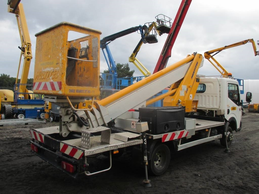 Multitel MT 202 - פלטפורמה אווירית מותקנת על משאית: תמונה 3 Multitel MT 202 - פלטפורמה אווירית מותקנת על משאית: תמונה 3