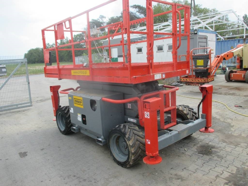SkyJack SJ 6832 RT - מעלית מספריים: תמונה 5 SkyJack SJ 6832 RT - מעלית מספריים: תמונה 5