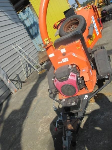 Timberwolf TW125PH - מגרסת עץ: תמונה 3 Timberwolf TW125PH - מגרסת עץ: תמונה 3