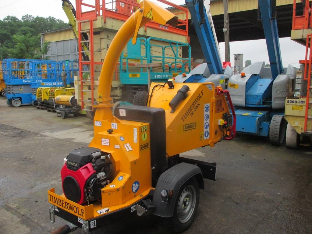 Timberwolf TW160PH - מגרסת עץ: תמונה 4 Timberwolf TW160PH - מגרסת עץ: תמונה 4