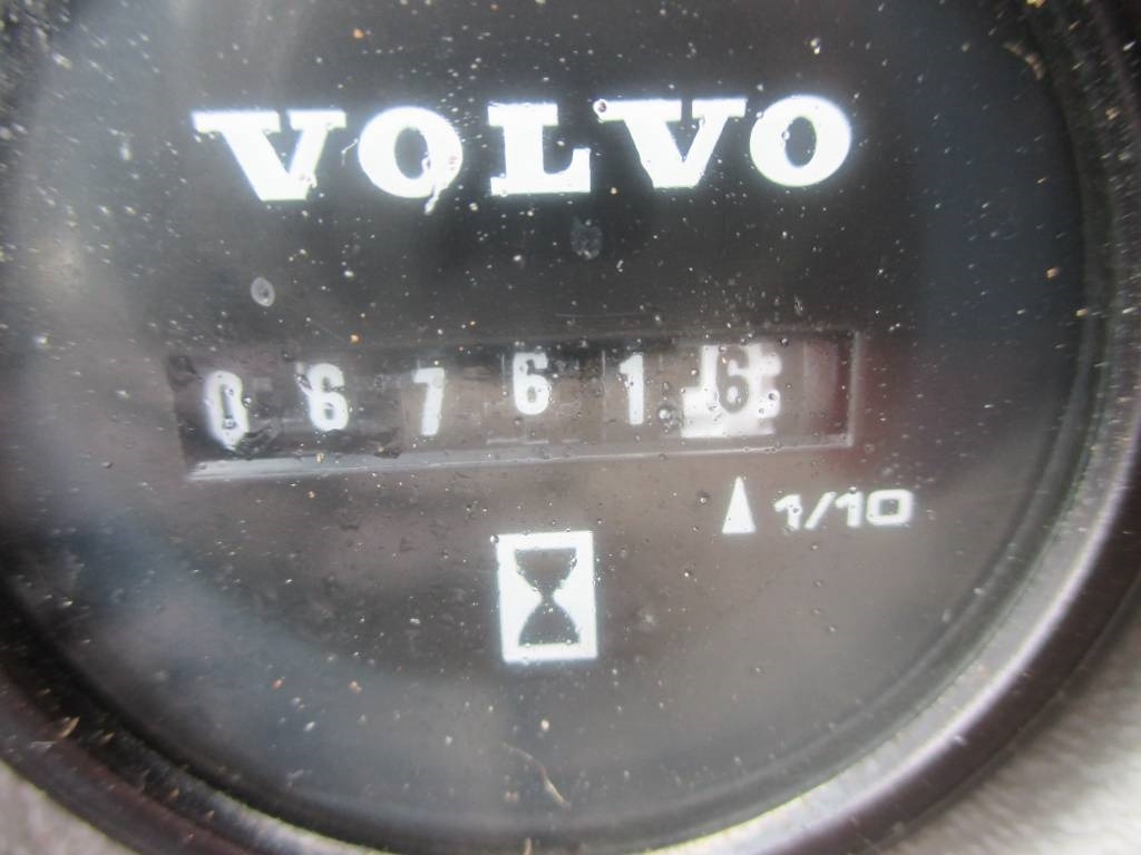 מיני מחפר Volvo ECR 88 D: תמונה 16
