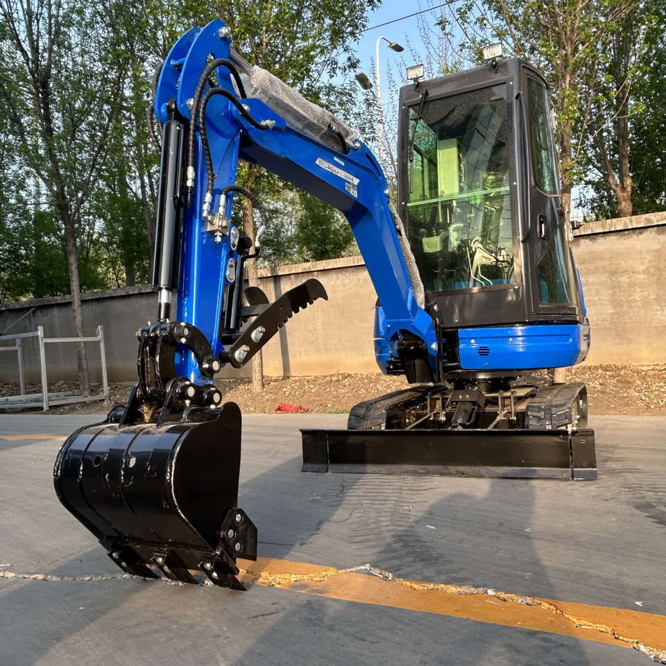LEZUM DY25U Mini Excavator Kubota Euro 5/Epa Engine Mini Excavator For Sale - מיני מחפר: תמונה 2 LEZUM DY25U Mini Excavator Kubota Euro 5/Epa Engine Mini Excavator For Sale - מיני מחפר: תמונה 2