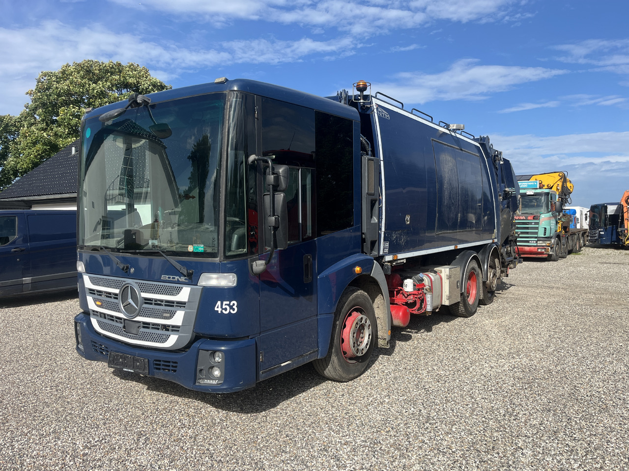 MERCEDES-BENZ Ecionic 2630 2 camber NTM - משאית אשפה: תמונה 1 MERCEDES-BENZ Ecionic 2630 2 camber NTM - משאית אשפה: תמונה 1