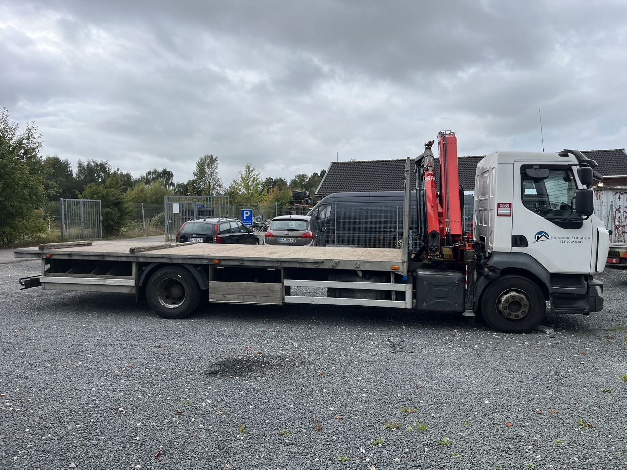 RENAULT D 16 - משאית מנוף: תמונה 1 RENAULT D 16 - משאית מנוף: תמונה 1