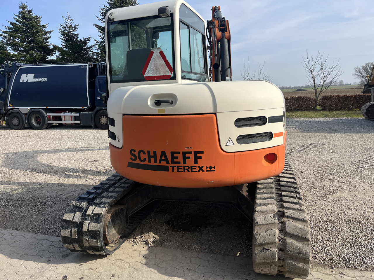 SCHAEFF HR 32 - מיני מחפר: תמונה 5 SCHAEFF HR 32 - מיני מחפר: תמונה 5