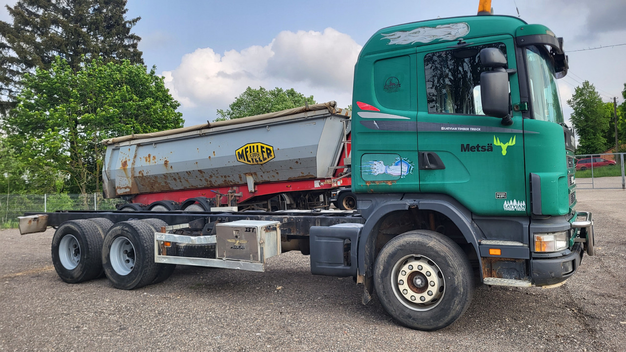 SCANIA R124 420 6X4 - משאית עם שלדת תא: תמונה 4 SCANIA R124 420 6X4 - משאית עם שלדת תא: תמונה 4