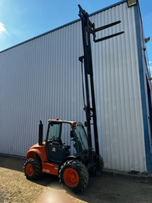 Ausa C250HX4 5m40 Triplex - מלגזה: תמונה 1 Ausa C250HX4 5m40 Triplex - מלגזה: תמונה 1