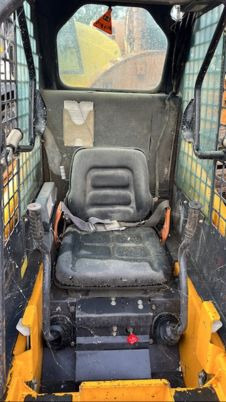 Bobcat S70 - מעמיס היגוי החלקה: תמונה 2 Bobcat S70 - מעמיס היגוי החלקה: תמונה 2