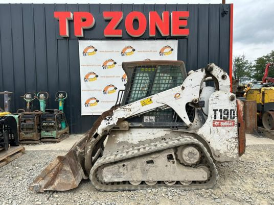 Bobcat T190 Joystick à 19 900 € HT - מעמיס רצועות קומפקטי: תמונה 5 Bobcat T190 Joystick à 19 900 € HT - מעמיס רצועות קומפקטי: תמונה 5