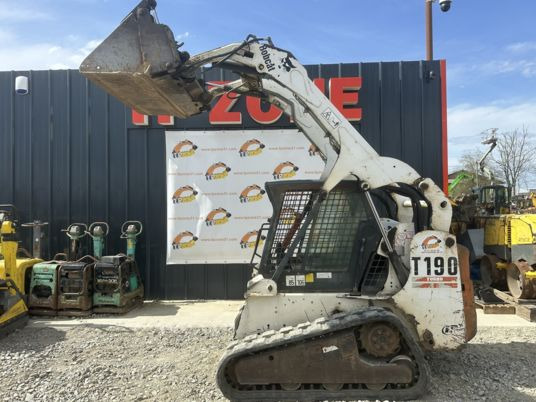 Bobcat T190 à 18500 € HT - מעמיס רצועות קומפקטי: תמונה 4 Bobcat T190 à 18500 € HT - מעמיס רצועות קומפקטי: תמונה 4
