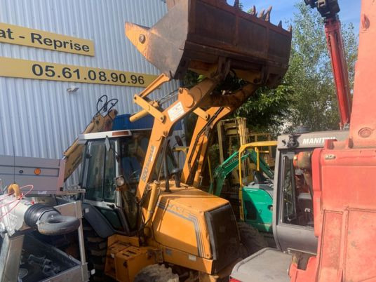 Case 580 SUPER LE Ride Control - מחפרון: תמונה 3 Case 580 SUPER LE Ride Control - מחפרון: תמונה 3