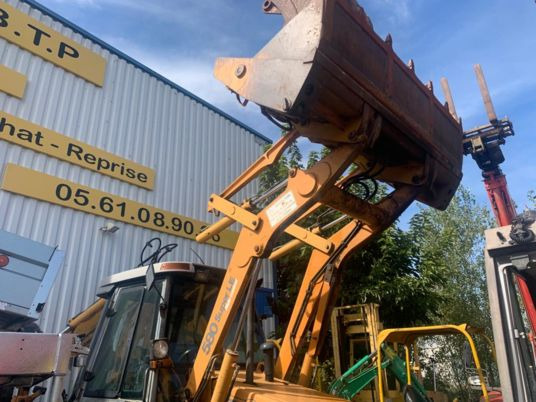 Case 580 SUPER LE Ride Control - מחפרון: תמונה 5 Case 580 SUPER LE Ride Control - מחפרון: תמונה 5
