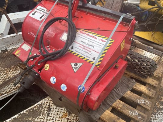 ציוד עיבוד קרקע Enfouisseur de pierres lipco uf90: תמונה 6 ציוד עיבוד קרקע Enfouisseur de pierres lipco uf90: תמונה 6