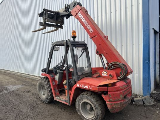 Manitou BT420 Evo - 4x4 - מפעיל טלסקופי: תמונה 2 Manitou BT420 Evo - 4x4 - מפעיל טלסקופי: תמונה 2
