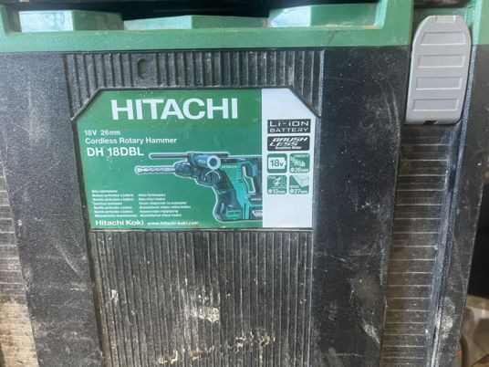 Marteau perforateur burineur hitachi - ציוד בנייה: תמונה 4 Marteau perforateur burineur hitachi - ציוד בנייה: תמונה 4