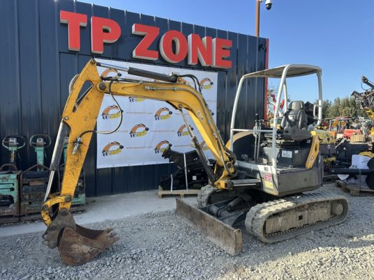 Messersi M28U à 16500 Euros HT - מיני מחפר: תמונה 5 Messersi M28U à 16500 Euros HT - מיני מחפר: תמונה 5