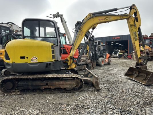 Neuson 6003 RD à 18500€ HT - מיני מחפר: תמונה 1 Neuson 6003 RD à 18500€ HT - מיני מחפר: תמונה 1