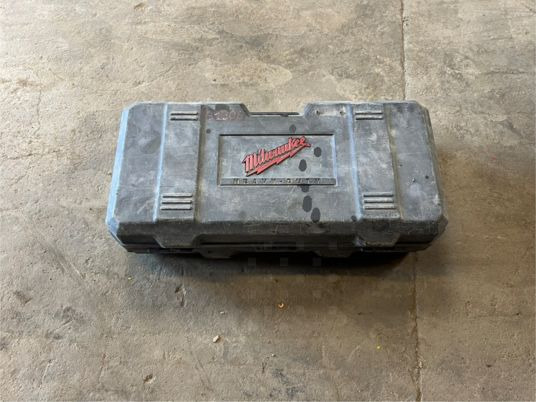 Perforateur burineur milwaukee K 950 S - ציוד לסדנאות: תמונה 3 Perforateur burineur milwaukee K 950 S - ציוד לסדנאות: תמונה 3