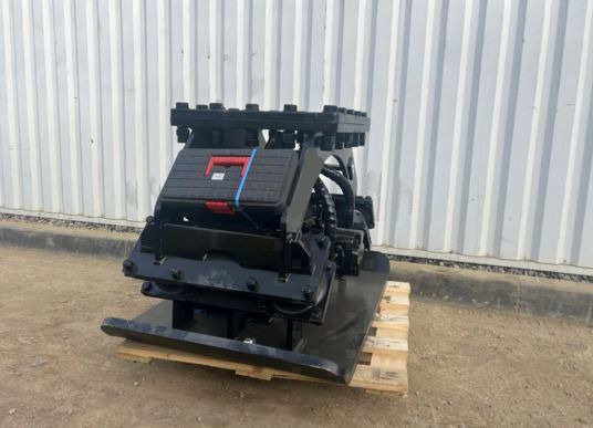 Plaque vibrante hydraulique pour pelle de 10T à 18T - לוח רטט, צרופה: תמונה 3 Plaque vibrante hydraulique pour pelle de 10T à 18T - לוח רטט, צרופה: תמונה 3