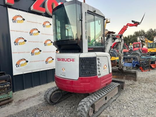 Takeuchi TB23R Cabine à 17 500 € HT - מיני מחפר: תמונה 3 Takeuchi TB23R Cabine à 17 500 € HT - מיני מחפר: תמונה 3