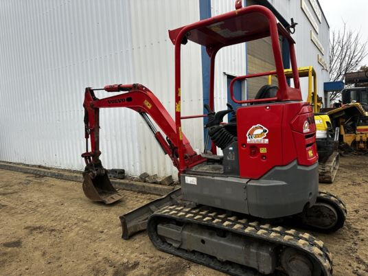 Volvo ECR25D Canopy - מיני מחפר: תמונה 4 Volvo ECR25D Canopy - מיני מחפר: תמונה 4