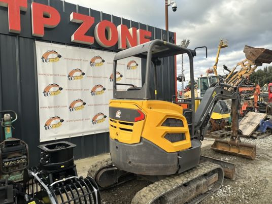 Volvo ECR25D à 22 500 € HT - מיני מחפר: תמונה 3 Volvo ECR25D à 22 500 € HT - מיני מחפר: תמונה 3