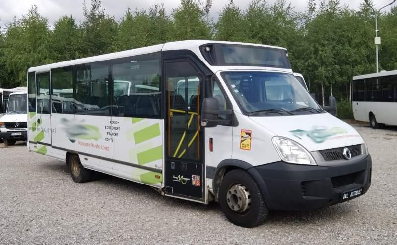 Iveco Aptineo Daily 34 miejsca NOWY SILNIK - אוטובוס פרברים: תמונה 1 Iveco Aptineo Daily 34 miejsca NOWY SILNIK - אוטובוס פרברים: תמונה 1