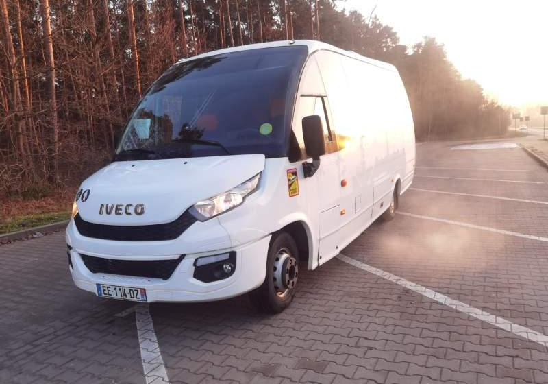 Iveco WING 2016 EURO6 Daily Rapido Rosero - אוטובוס בין עירוני: תמונה 1 Iveco WING 2016 EURO6 Daily Rapido Rosero - אוטובוס בין עירוני: תמונה 1