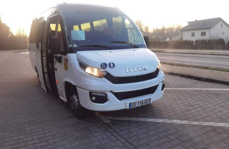 Iveco WING 2016 EURO6 Daily Rapido Rosero - אוטובוס בין עירוני: תמונה 4 Iveco WING 2016 EURO6 Daily Rapido Rosero - אוטובוס בין עירוני: תמונה 4