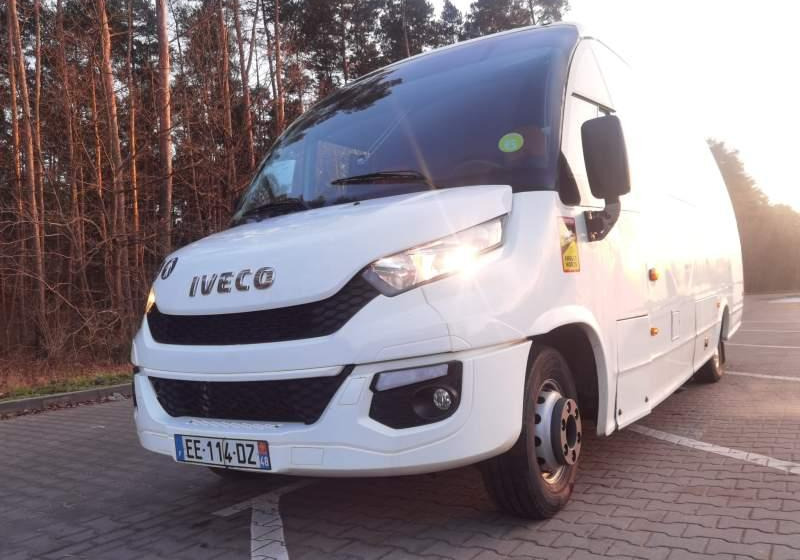Iveco WING 2016 EURO6 Daily Rapido Rosero - אוטובוס בין עירוני: תמונה 2 Iveco WING 2016 EURO6 Daily Rapido Rosero - אוטובוס בין עירוני: תמונה 2