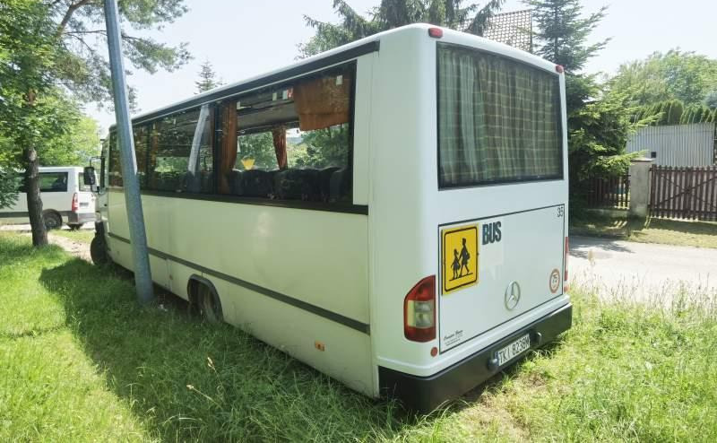 Mercedes-Benz Vario 813D 37+12 - אוטובוס פרברים: תמונה 3 Mercedes-Benz Vario 813D 37+12 - אוטובוס פרברים: תמונה 3