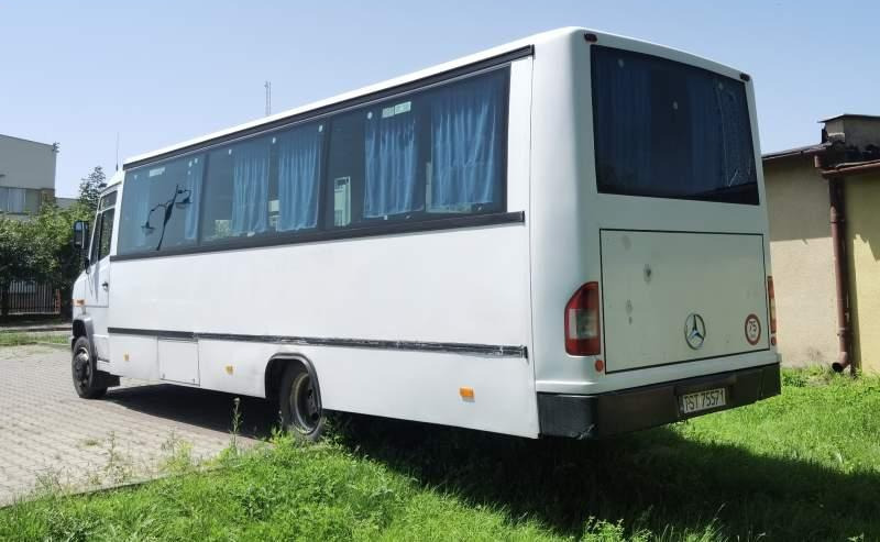 Mercedes-Benz Vario 814D 38+12 - אוטובוס פרברים: תמונה 2 Mercedes-Benz Vario 814D 38+12 - אוטובוס פרברים: תמונה 2
