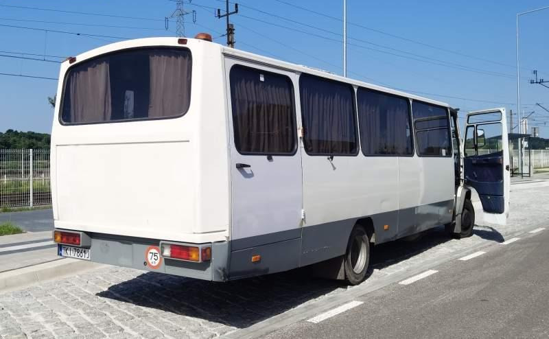 Mercedes-Benz Vario 814D 38+12 - אוטובוס פרברים: תמונה 4 Mercedes-Benz Vario 814D 38+12 - אוטובוס פרברים: תמונה 4