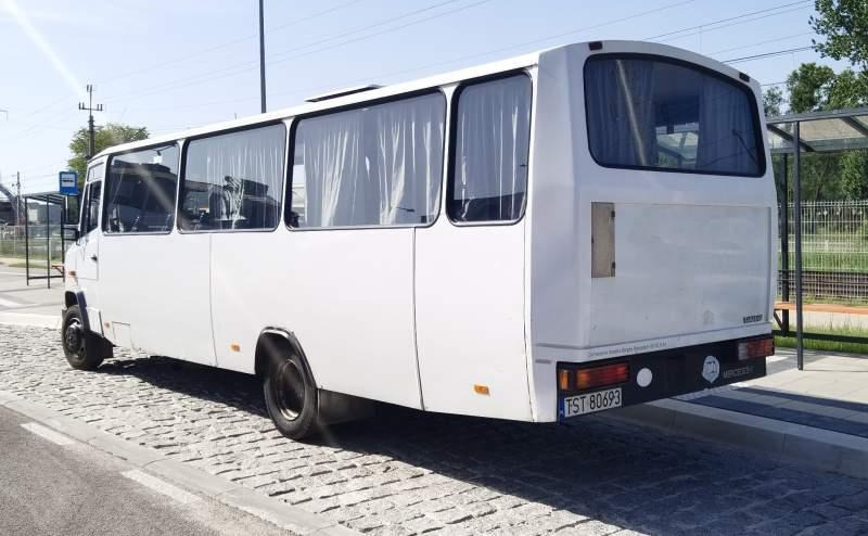 Mercedes-Benz Vario 814D 38+13 - אוטובוס פרברים: תמונה 3 Mercedes-Benz Vario 814D 38+13 - אוטובוס פרברים: תמונה 3