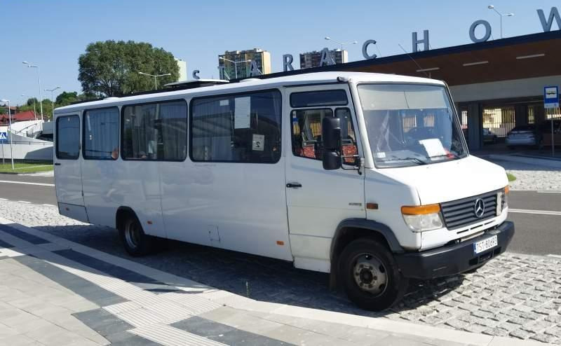 Mercedes-Benz Vario 814D 38+13 - אוטובוס פרברים: תמונה 2 Mercedes-Benz Vario 814D 38+13 - אוטובוס פרברים: תמונה 2