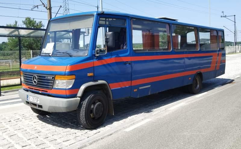 Mercedes-Benz Vario 814D 38+14 - אוטובוס פרברים: תמונה 1 Mercedes-Benz Vario 814D 38+14 - אוטובוס פרברים: תמונה 1